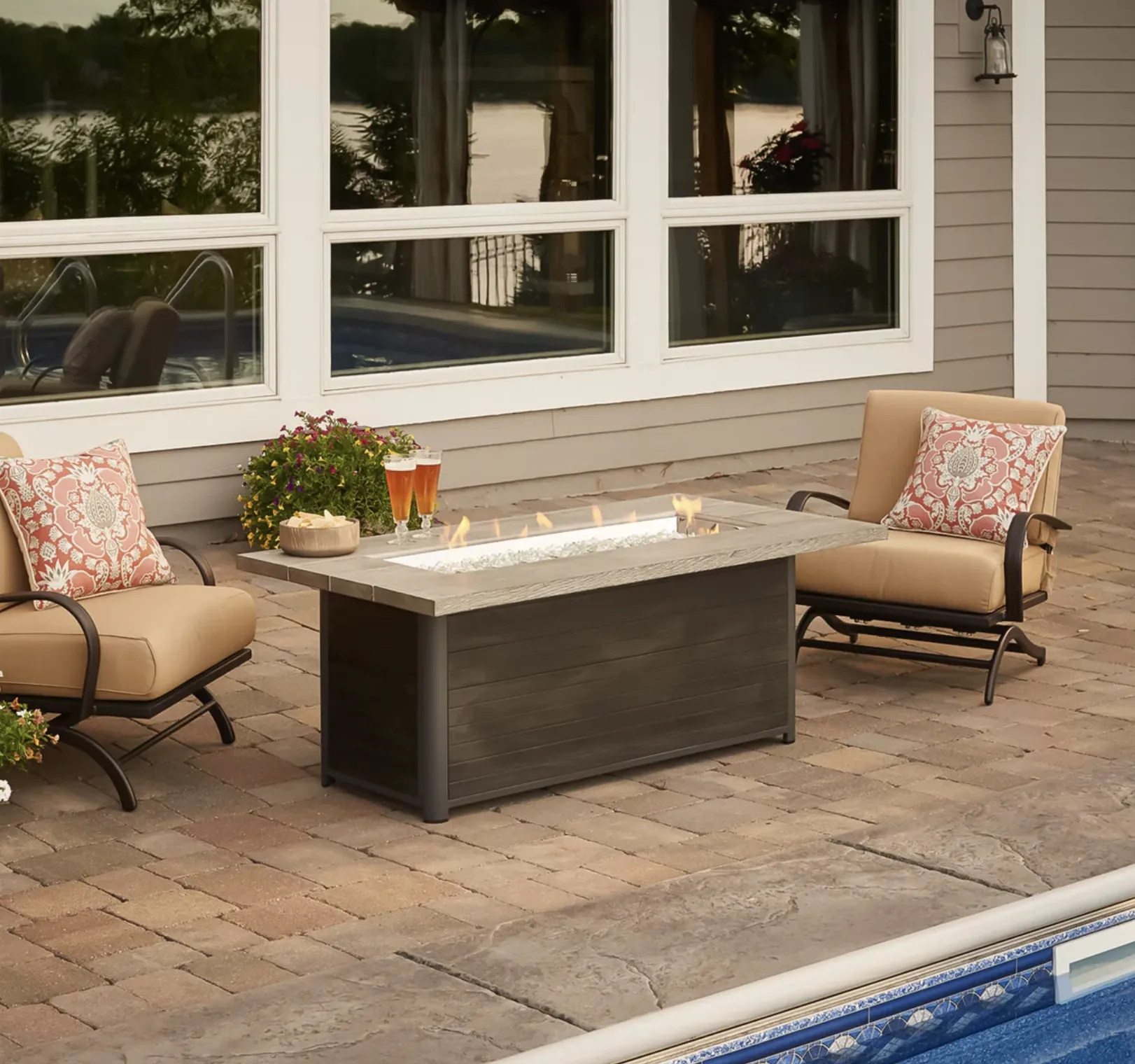 Cedar Ridge Linear Gas Fire Pit Table - Image 4