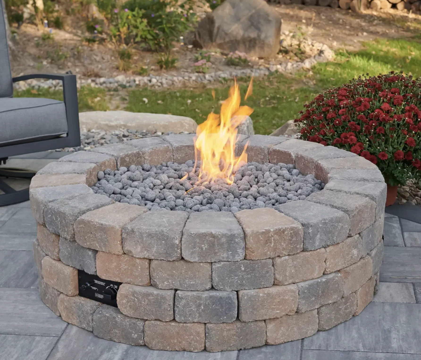 Bronson Block Round Gas Fire Pit Kit - Image 2