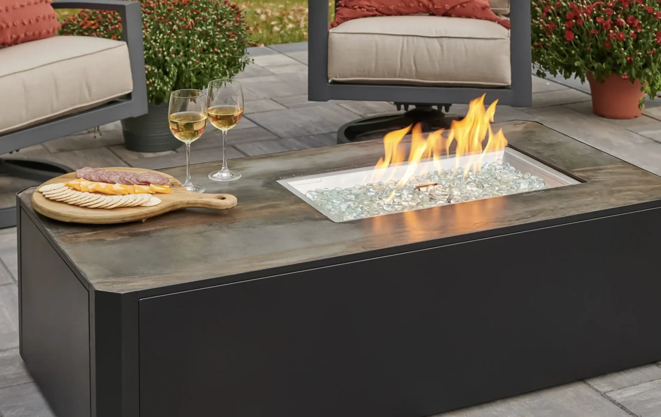 Kinney Rectangular Gas Fire Pit Table - Image 4